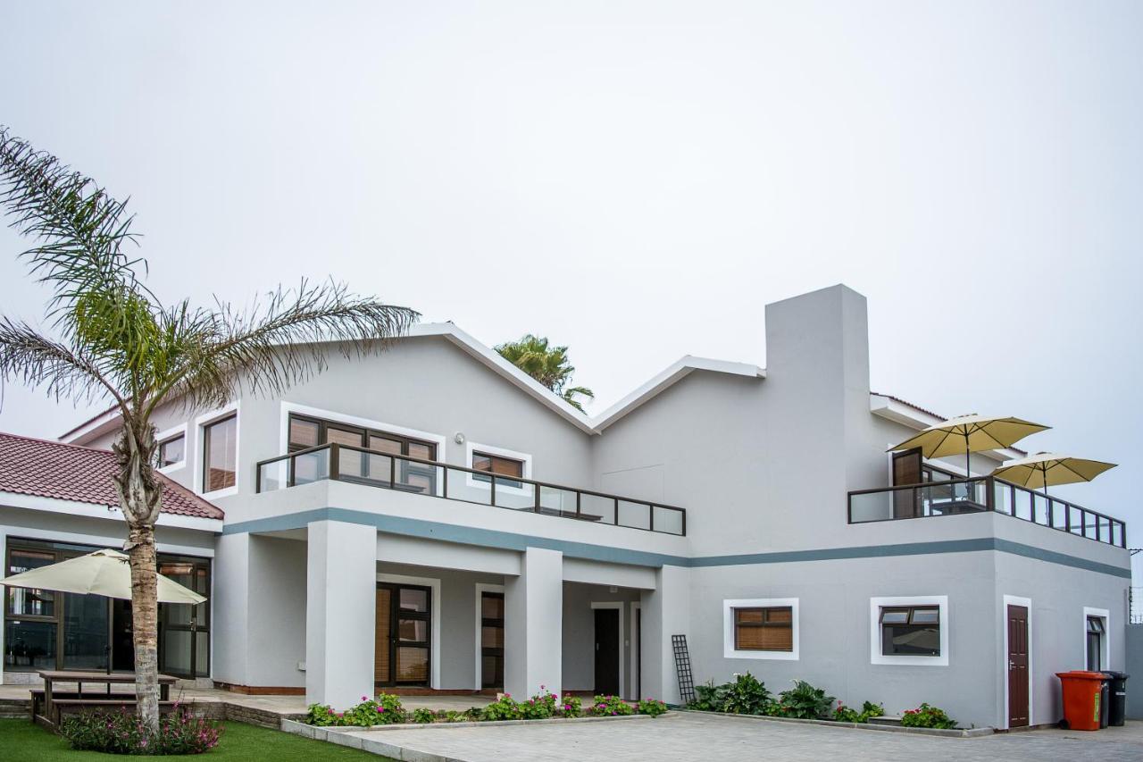 Sea View Bliss Guesthouse With Self Catering 스바코프문트 외부 사진