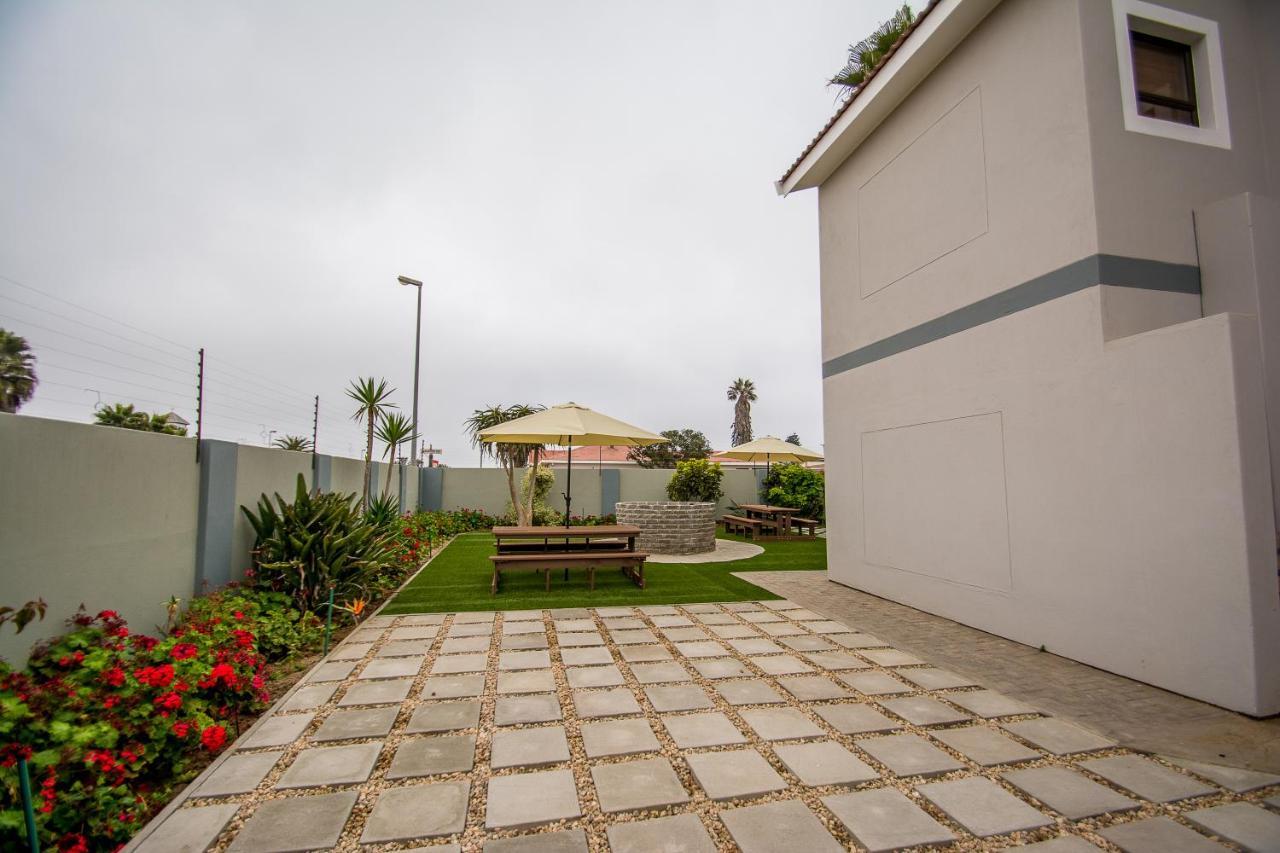 Sea View Bliss Guesthouse With Self Catering 스바코프문트 외부 사진
